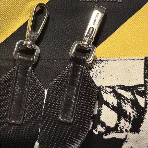 Club Miu Miu yellow stripe canvas tote - Picture 8 of 10